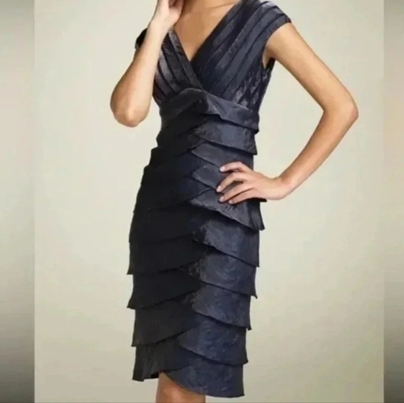 Vintage Cache Flower petal Scallop fabric midi dress sz 10 - Picture 3 of 9